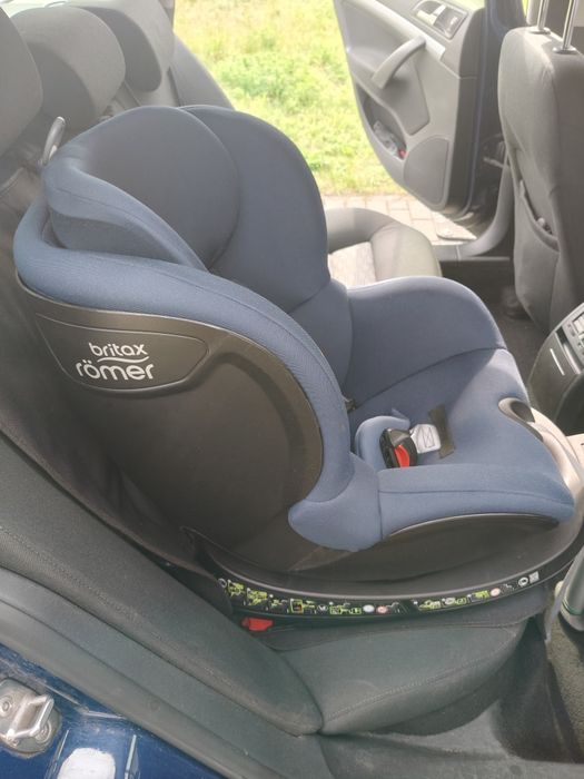 Britax Romer Dualfix 2 R Fotelik Samochodowy 0-18kg RWF Moonlight Blue