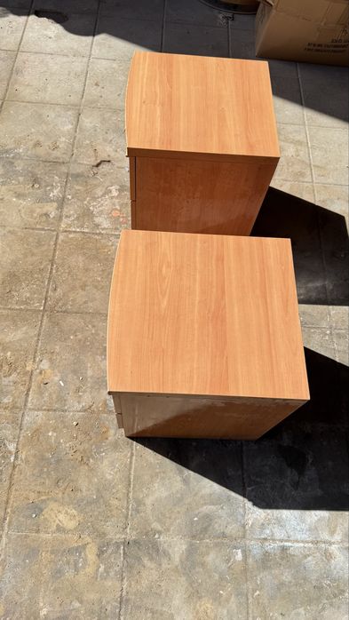 Conjuto de mesa de cabeceira