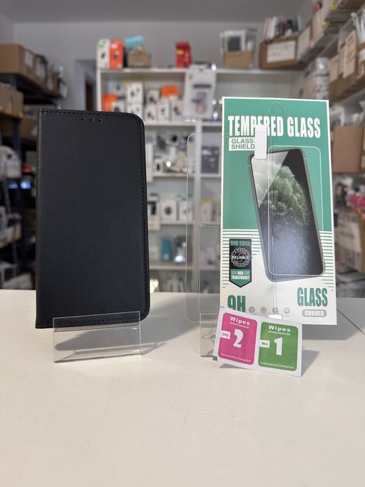 Etui z klapką czarne zamykane + SZKŁO do MOTOROLA MOTO G86