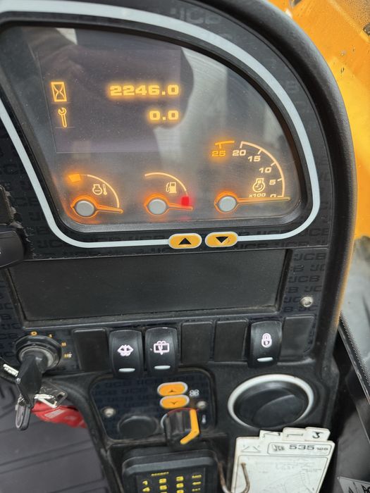 Телескопічний навантажувач JCB 535-125, 2014 р. в. Відмінний стан!
