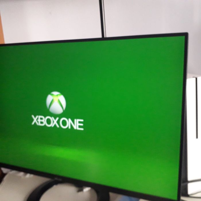 Xbox one S sem comando  funciona sem problema