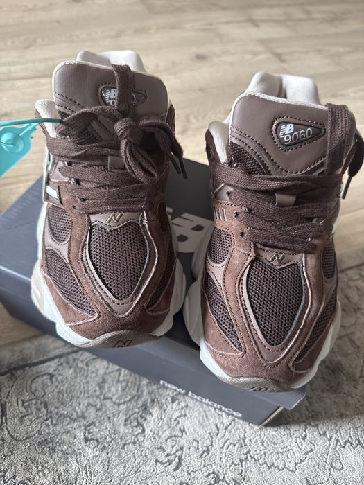 New balance 9060 czekoalda 38 24 cm