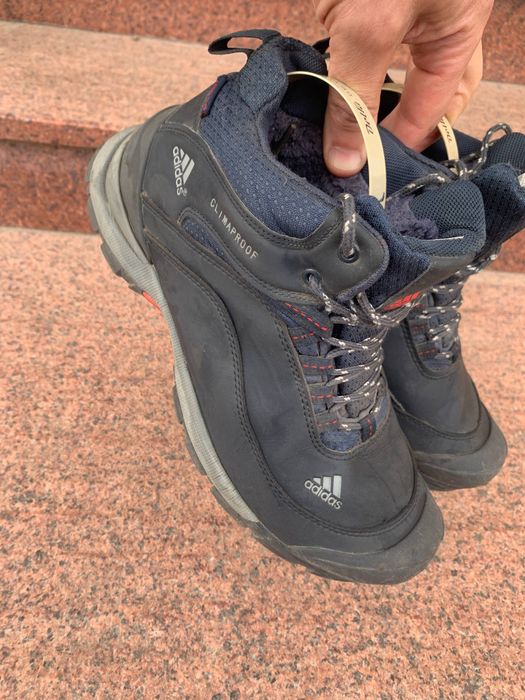 Чоловічі зимові черевики adidas climaproof gore-tex 42 розмір підліткові трекінгові термо чоботи зимові ботинки адідас на хутрі оригінал темно сині