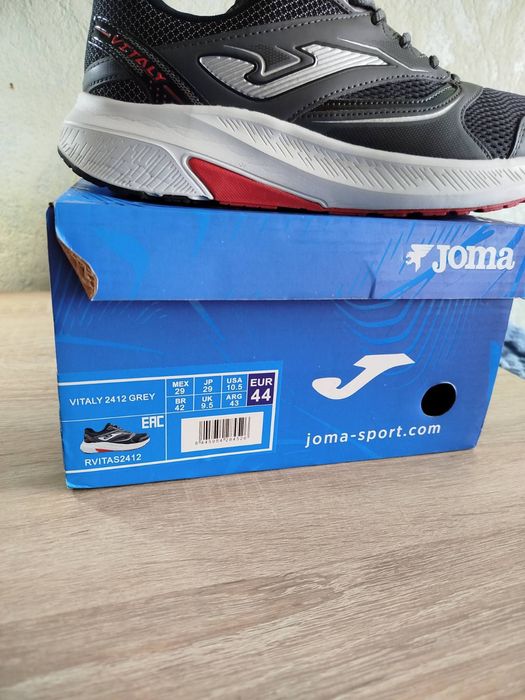Кроссовки Joma мужские