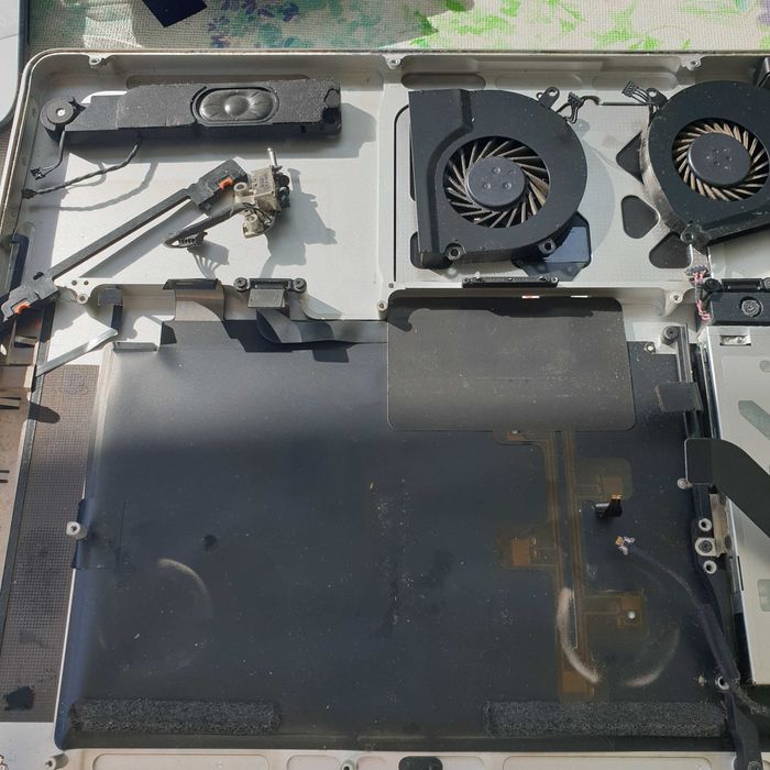 carcaça do display 15" completa macbook  pro A1286 / 201264283958482051124