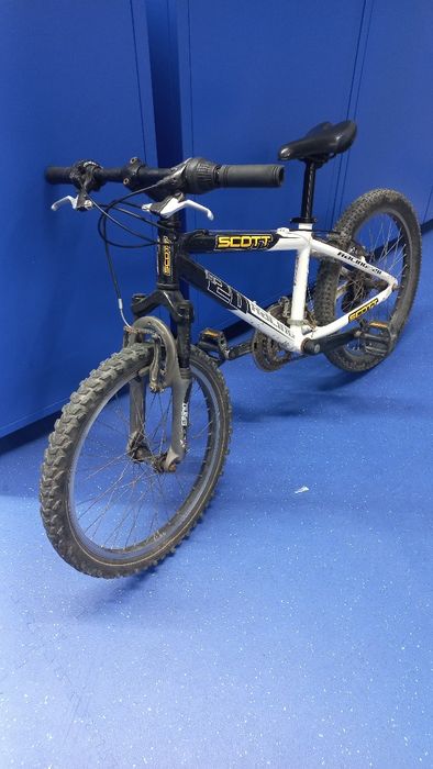 Bicicleta Scott Racine 20