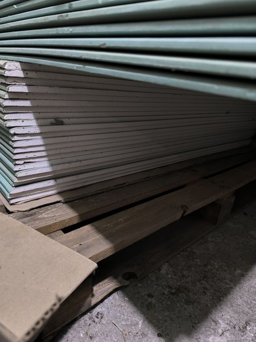 Гипсокартон KNAUF влагостойкий стеновой 2500х1200х12,5 мм , 3000х1200х