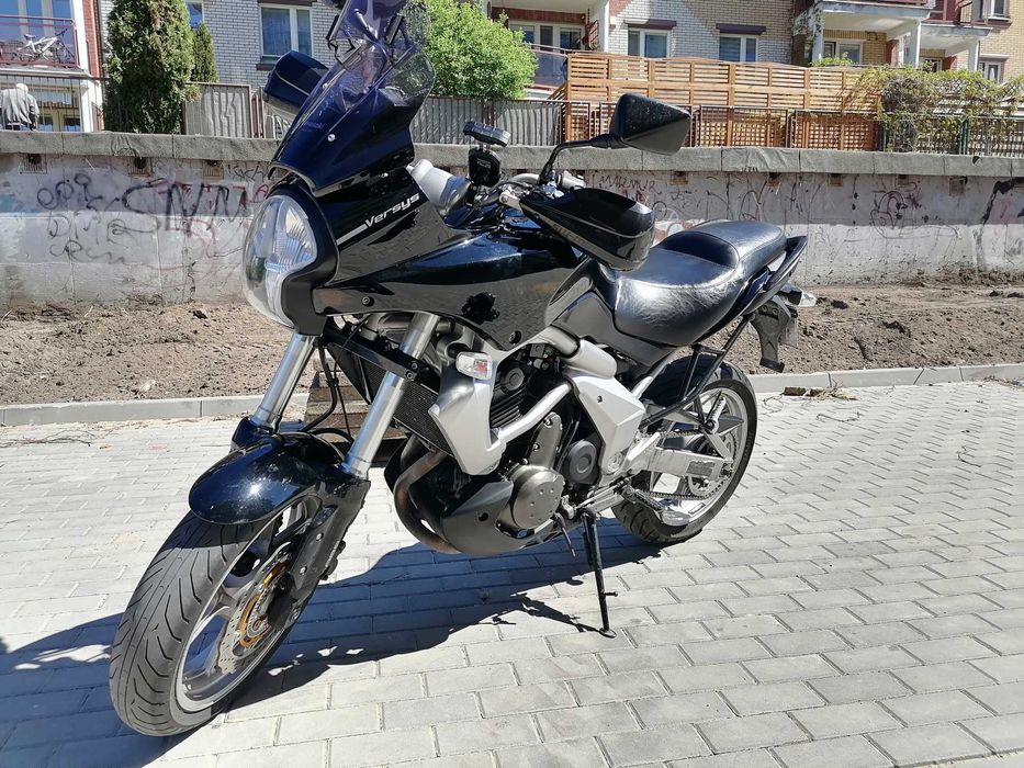 Kawasaki VERSYS 650 z ABS rok. 2007 Bezwypadkowy.