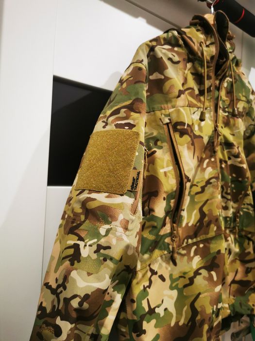 Taktyczna kurtka moro kamuflaż Kombat Tactical