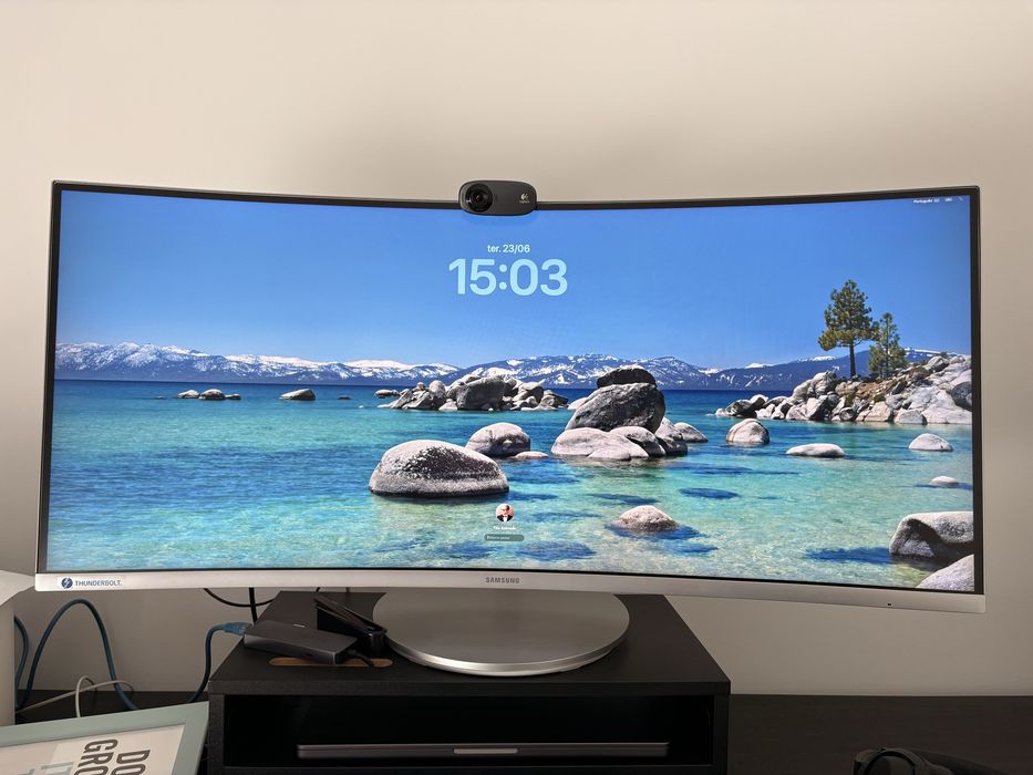 Samsung CJ791 34” Ultrawide Curvo Thunderbolt 3 (3440x1440) | 100 Hz