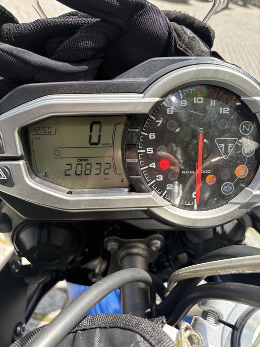 Triumph Tiger 800 XRx