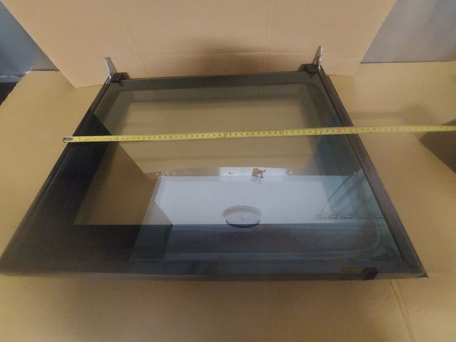 Porta e borracha, forno IKEA REALISTISK