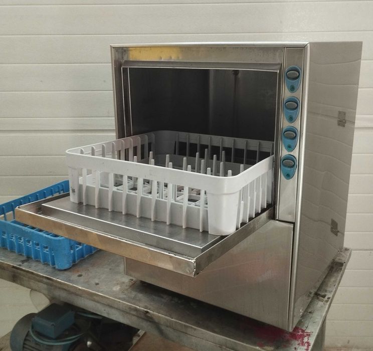 Maquina de lavar loiça "DIHR" cesto 40