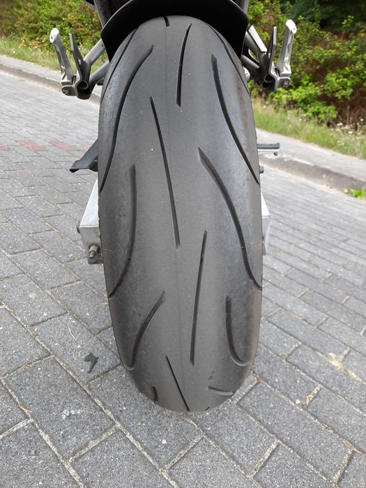 Motocykl YAMAHA FZ6N 2004