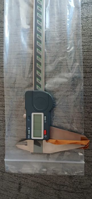 Suwmiarka cyfrowa fortis 300mm