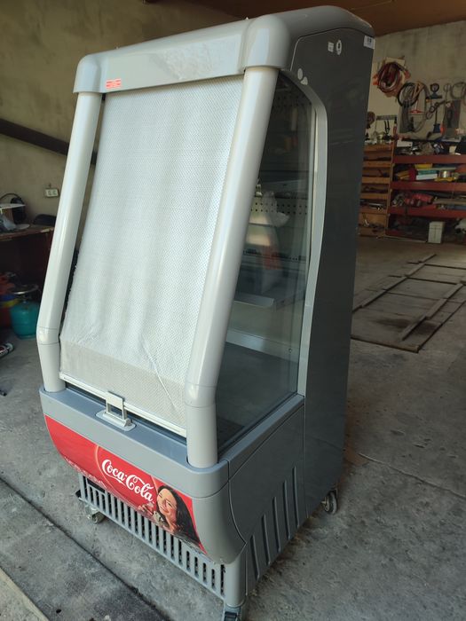 Холодильний регал