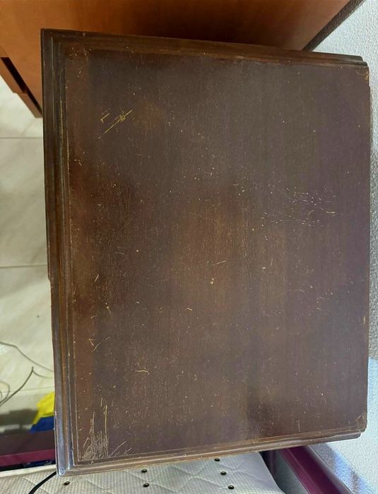 2 Cómodas Madeira Escura