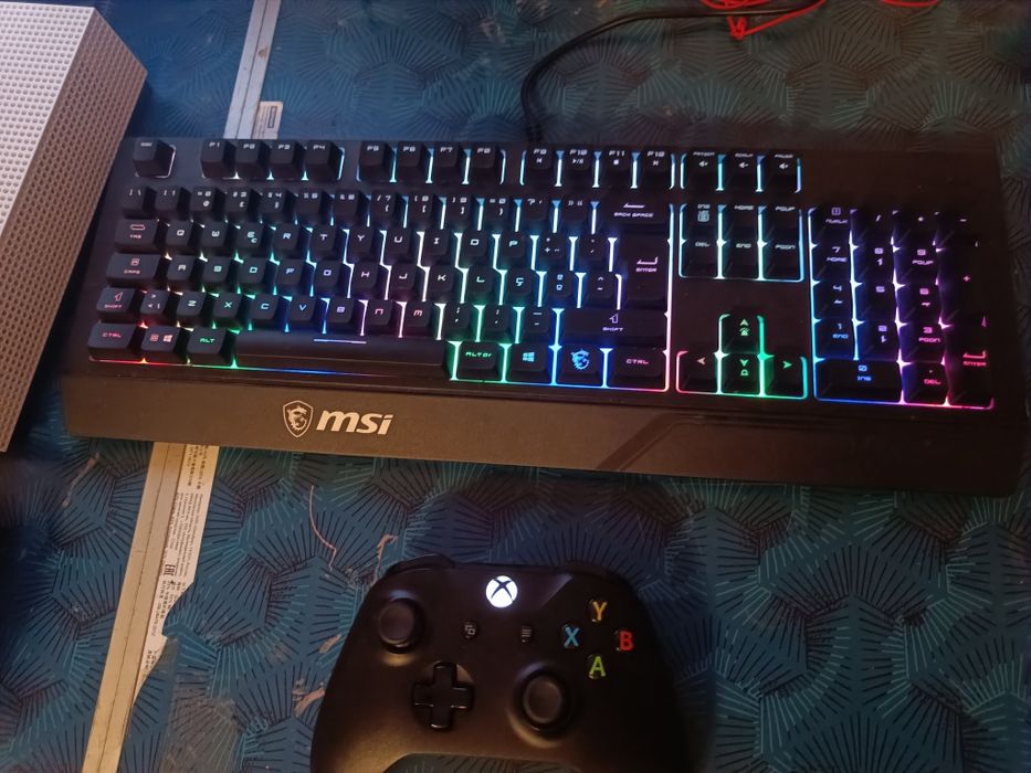 MSI Vigor GK20 Keyboard64354219840387120