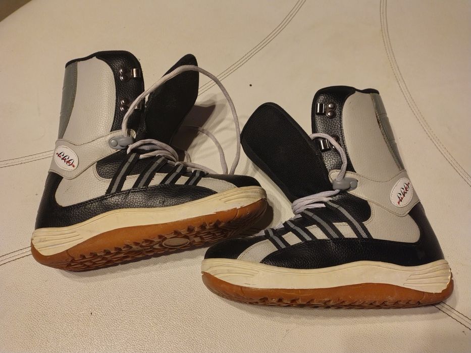 Buty snowboardowe 41