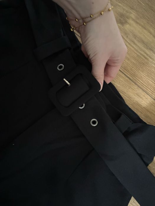 Spodnie garniturowe r.M