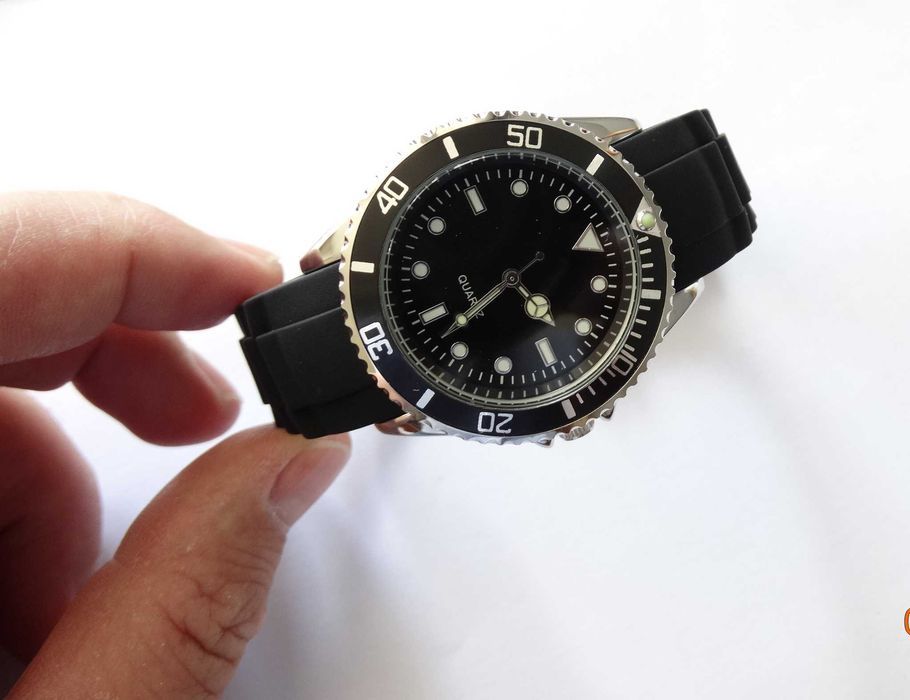 Zegarek koperta 43mm mechanizm Seiko kwarcowy na pasku silikonowym BOX