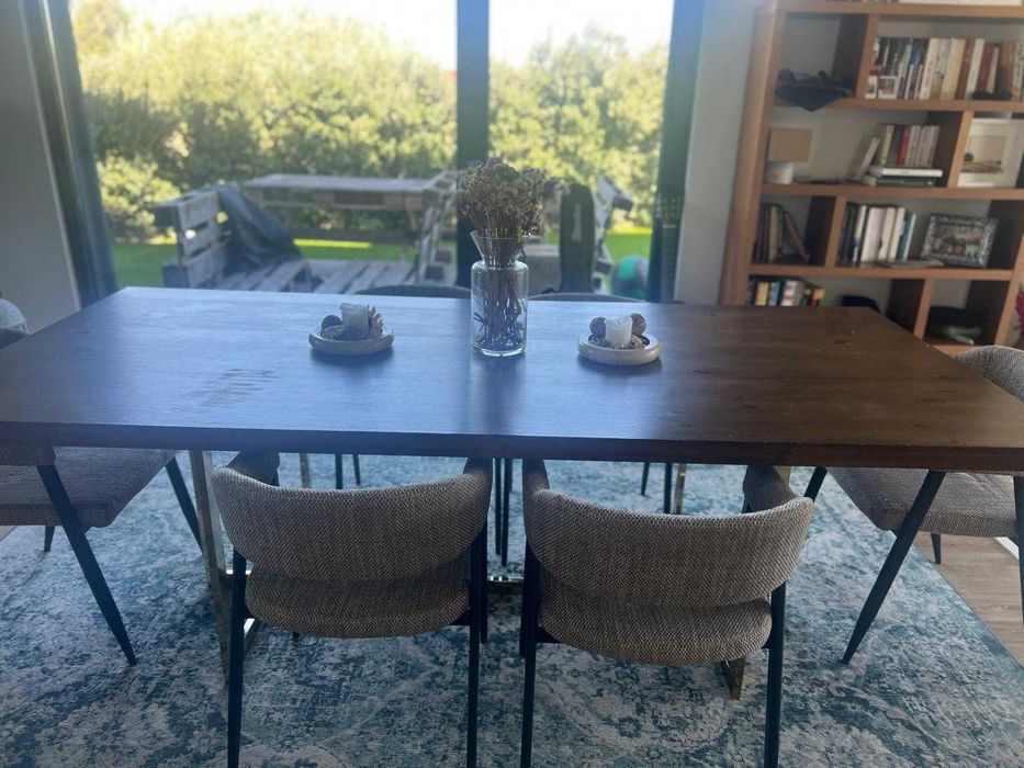 Mesa de refeição sala + 6 Cadeiras
