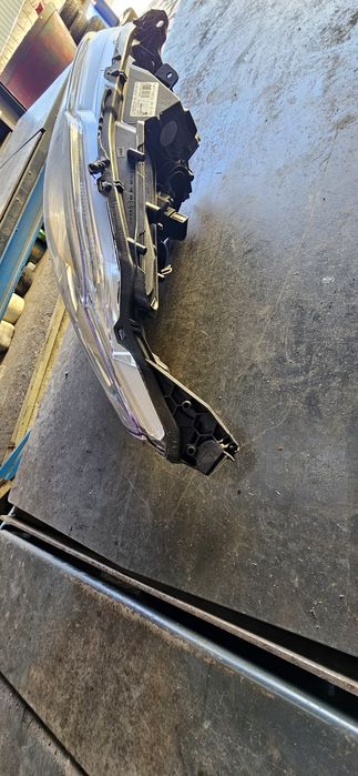 Optica esquerda PEUGEOT 208  , 1.6 BlueHDi
