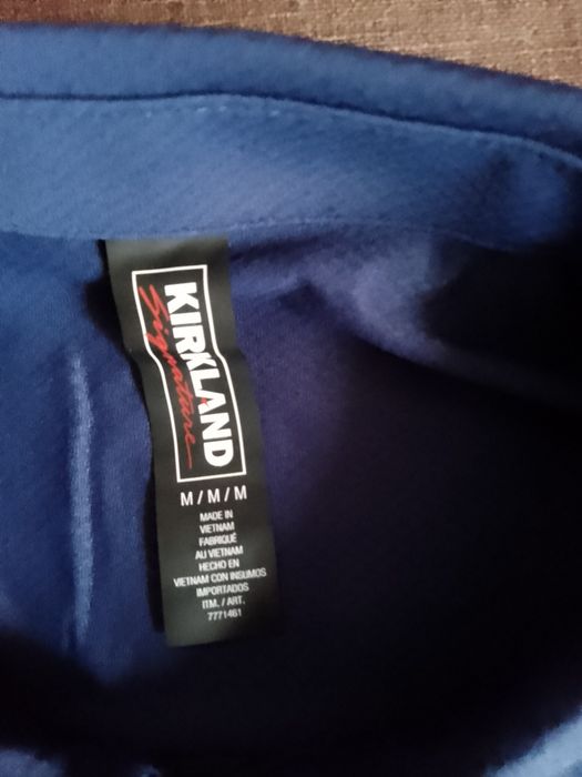 Продам чоловічу футболку Kirkland Signature