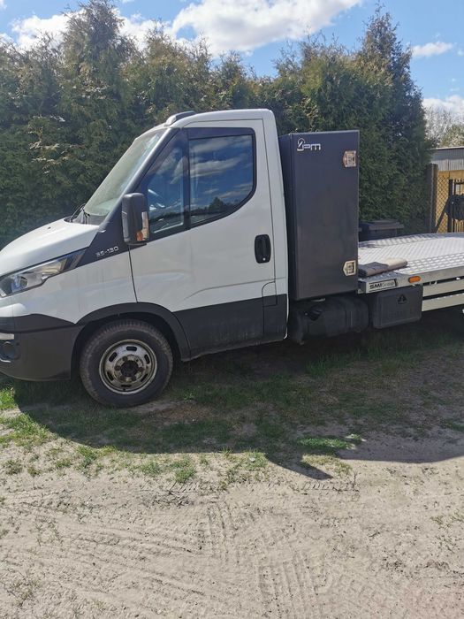 Laweta do wynajęcia Iveco daily