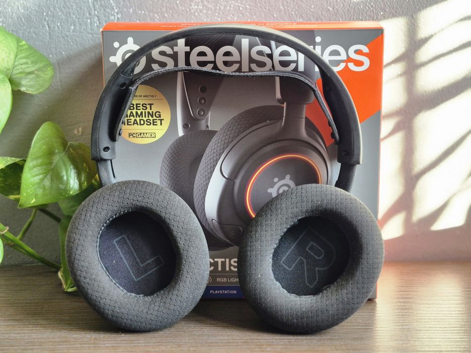 Słuchawki nauszne Steelseries Arctis Nova 3