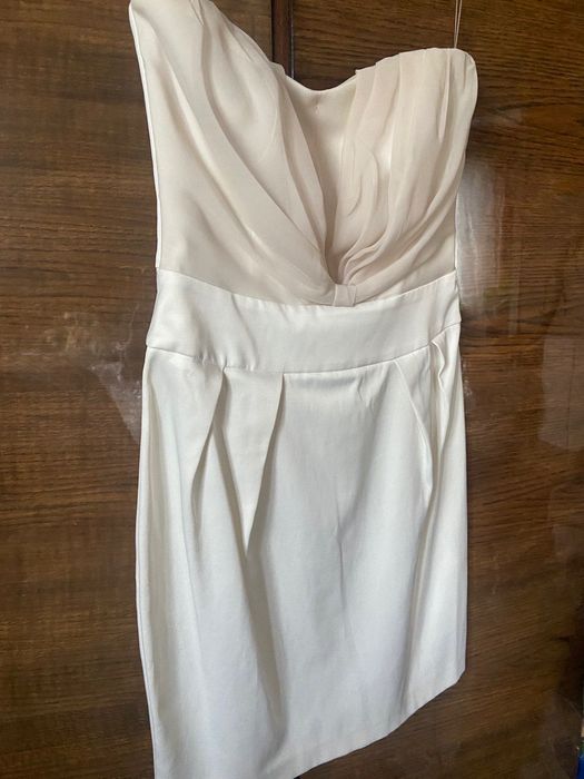 Сукня жіноча світла