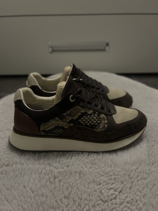 кросівки Massimo Dutti