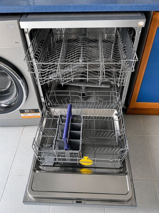 Máquina lavar a louça Beko