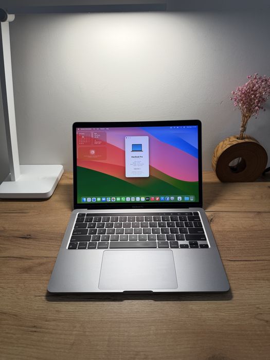 MacBook Pro 13 2020 M1 16GB RAM 512GB SSD 90%