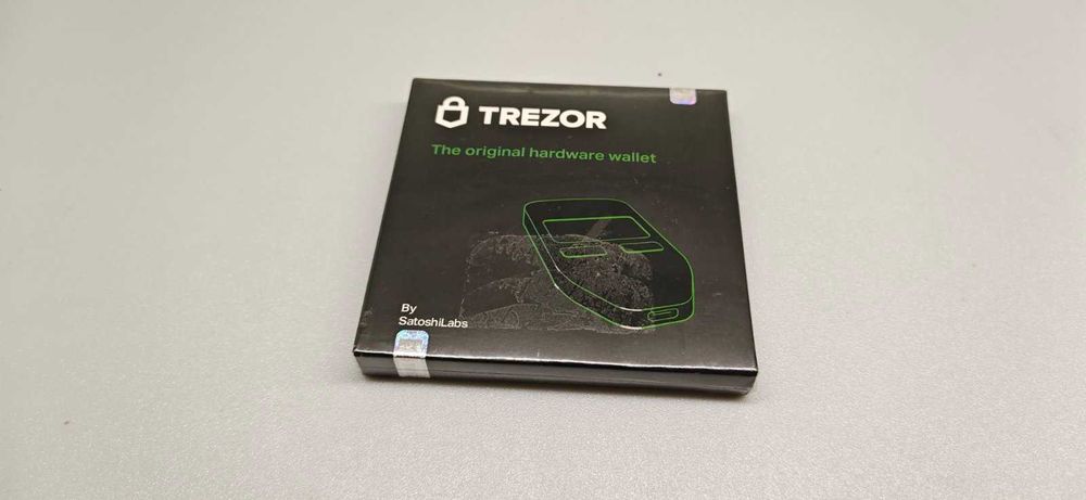 Trezor One криптокашелек bitcoin ethereum trc20 erc20