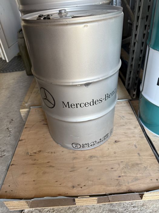 Бочка масла олива мерседес Mercedes 5W-30 60л 229.52 Sprinter W907