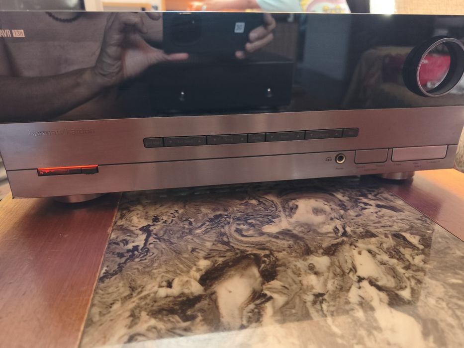 Amplificador Harman Kardon AVR 138