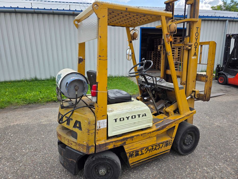Wózek  Widłowy  TOYOTA 4FGL14