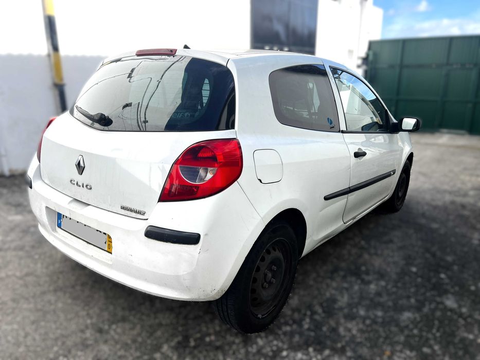 2008 Renault clio comercial