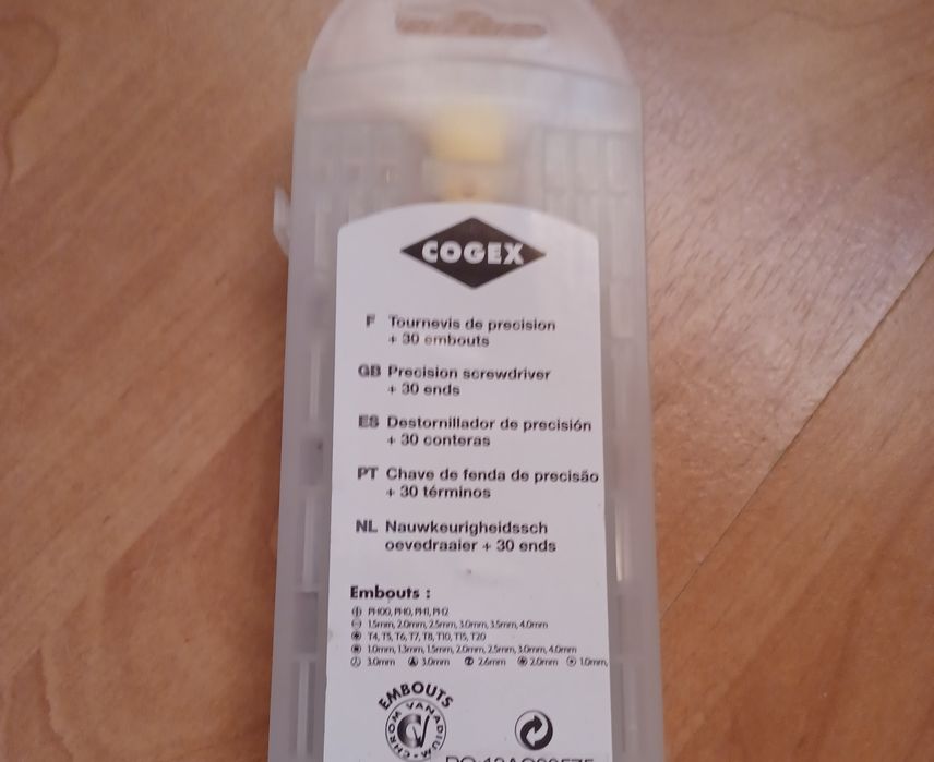 Chave de fendas de precisão64551066550914122