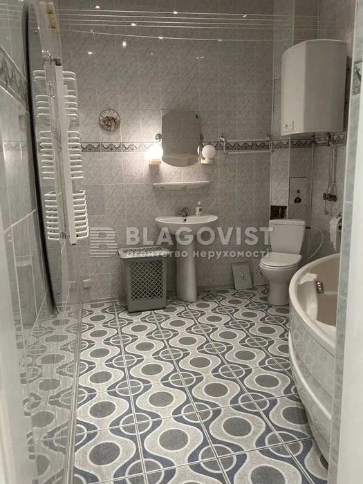 Продаж 3к Варязький пров. (Бехтеревський пров.,) 13а доревол Н=3,2м