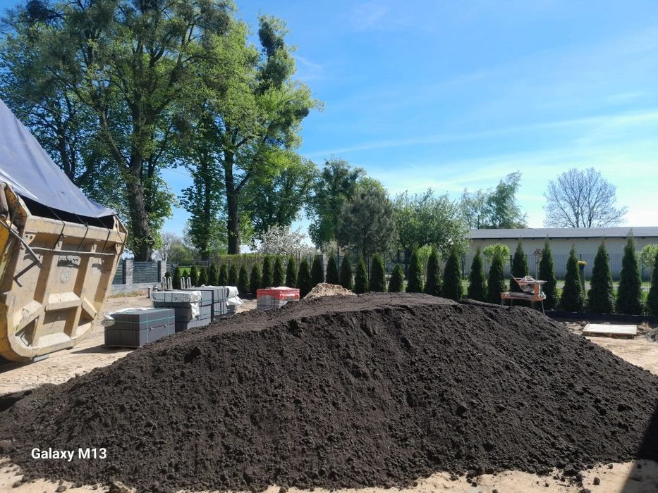 Czarnoziem torf, transport