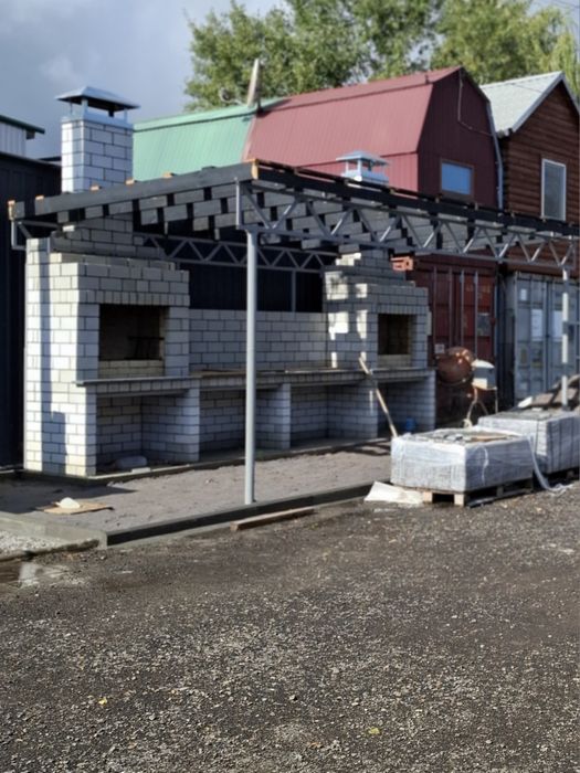 Продам курень на базе стоянке лодок и катеров в с. Маяки Одесская обл.Река Днестр.