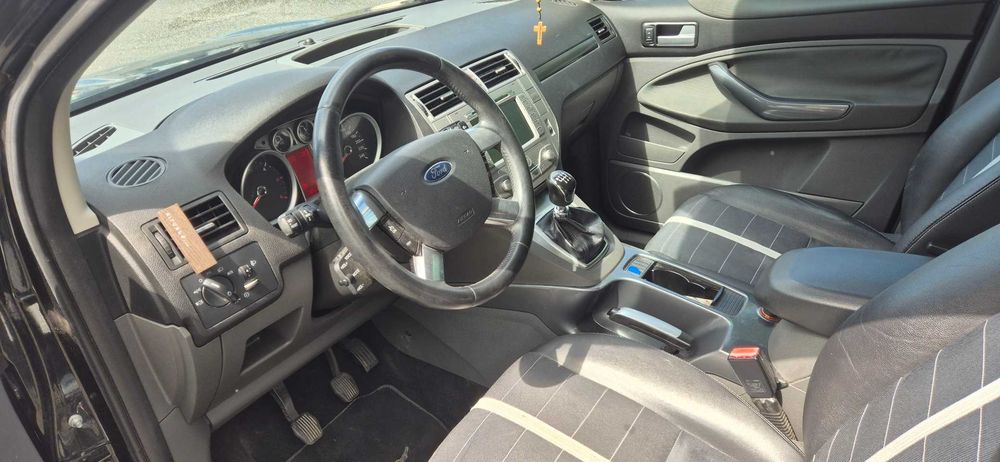 FORD KUGA TITANIUM # 4X4 # Nawigacja # Zarejestrowany