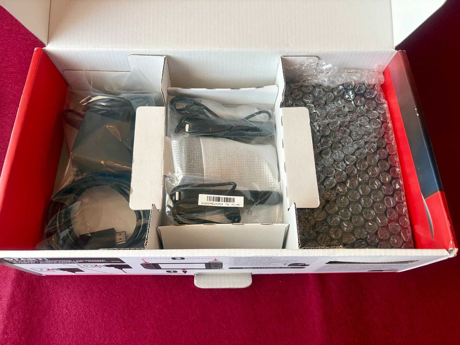Nintendo Switch Cinzenta (Mod. Original) – Com marcas de uso / Caixa Original