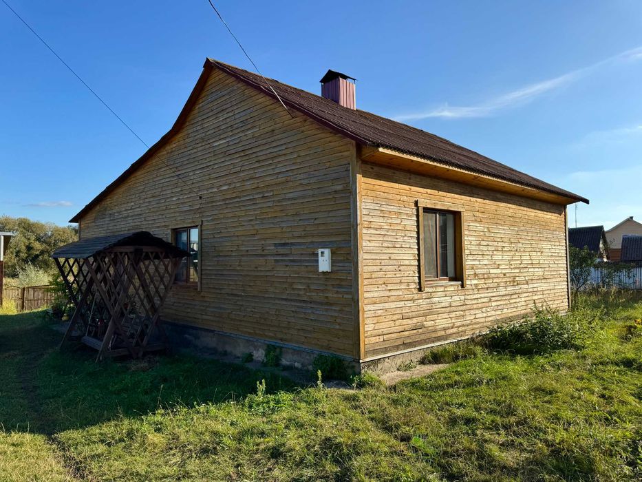 Продам добротний будинок з ділянкою! Сарнеський район!!