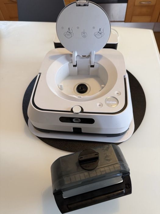 2x1 iRobot Roomba i7 + esvaziamento automatico + Braava jet m6 Wi-fi
