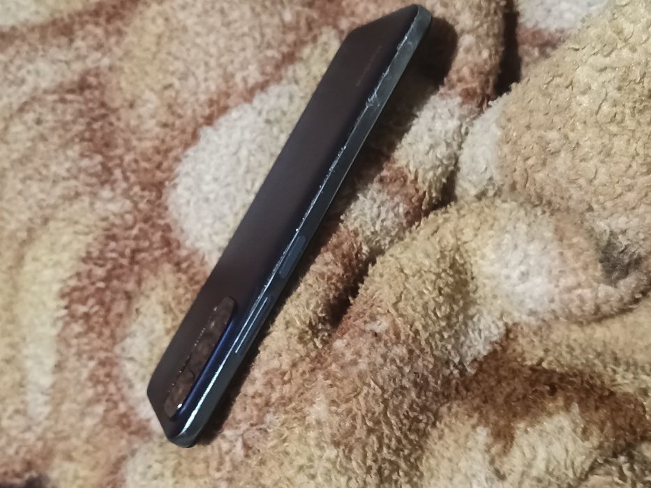 Продам Redmi note 11 4/128 (заблокирован)