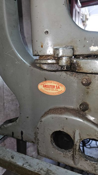 Máquina de Cozer Solas/Palmilhar