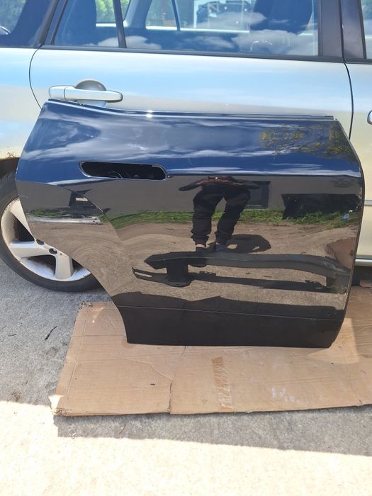 Дверка задня права BMW IX